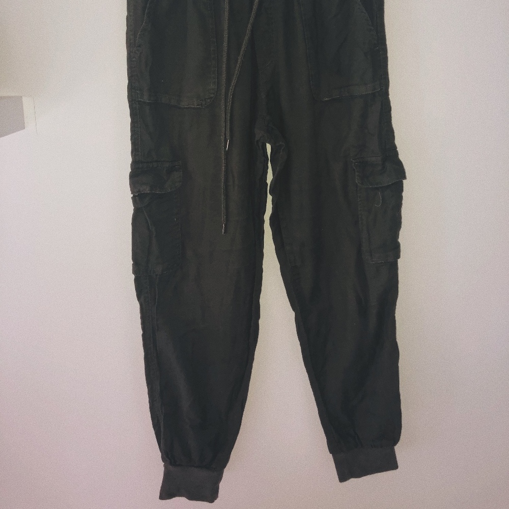 Olive cargo jogger
